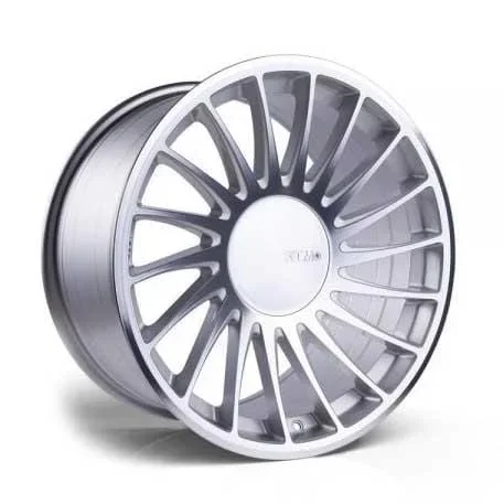 3SDM 0.04 Wheel | 18″ 5×112 Silver